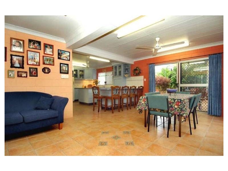 Mount Louisa QLD 4814