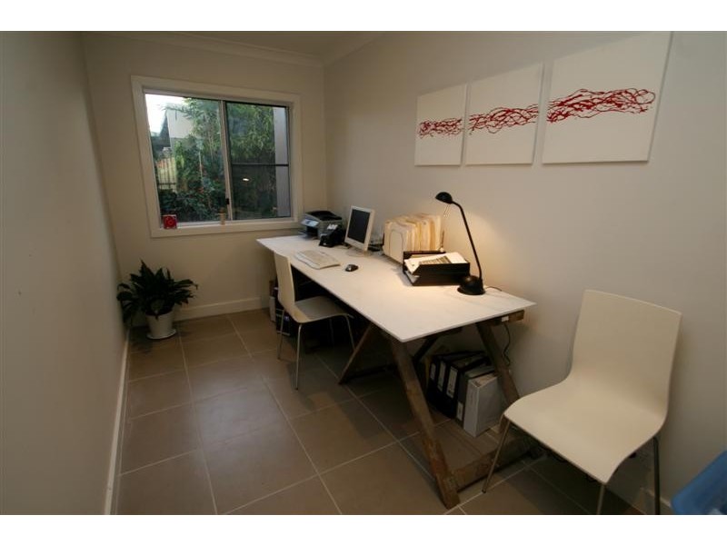 28 Peter Street, Kelso QLD 4815