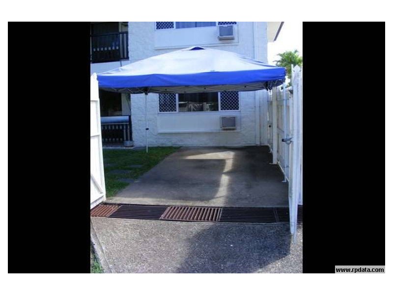 1/14 Hirst Street, Hermit Park QLD 4812