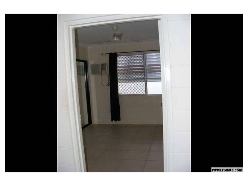 1/14 Hirst Street, Hermit Park QLD 4812