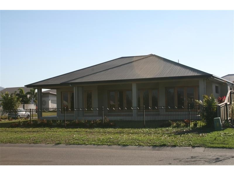 5 Waterfront Parade, Idalia QLD 4811