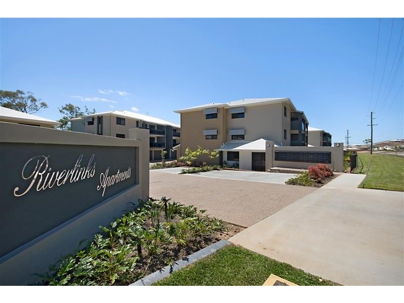 50/321-341 Angus Smith Drive, Douglas QLD 4354