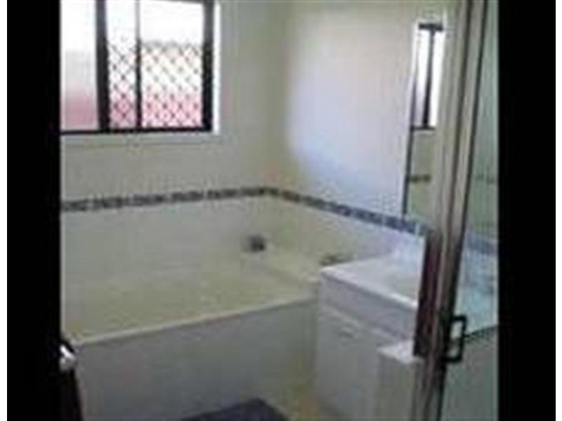 52 Freshwater Drive, Douglas QLD 4354