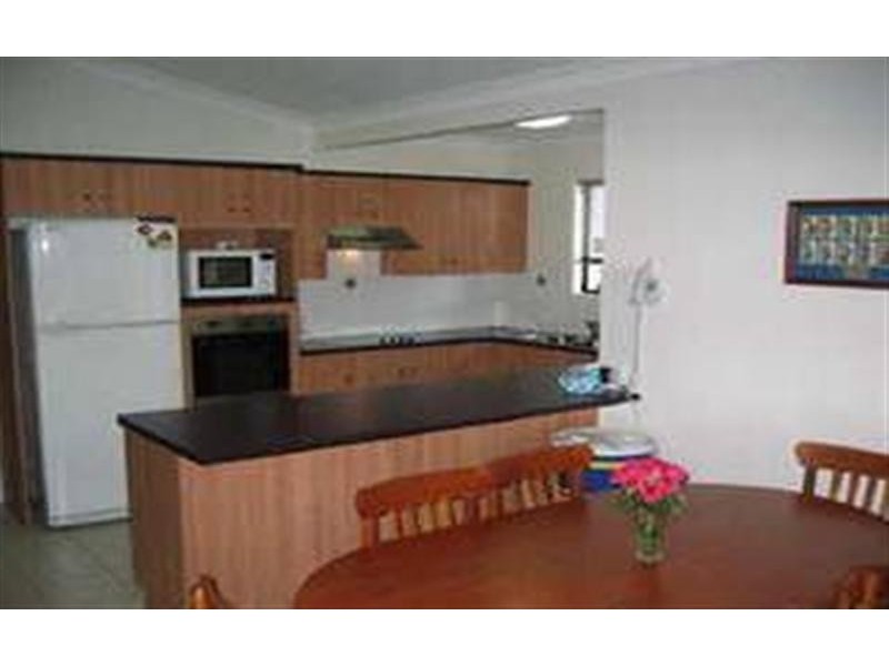 52 Freshwater Drive, Douglas QLD 4354