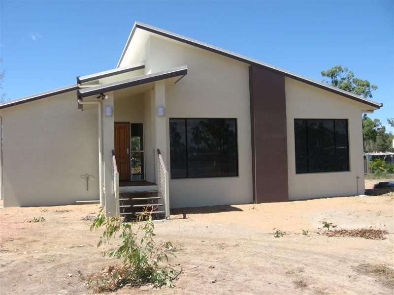 14  Blackview Avenue, Black River QLD 4818