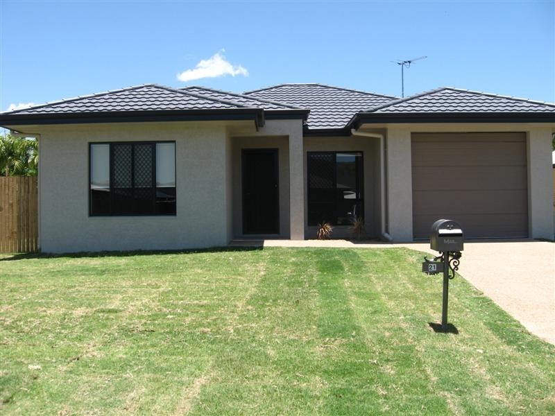 21 Thornbill Close, Kelso QLD 4815