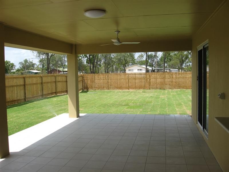 15  Limerick Way, Burdell QLD 4818