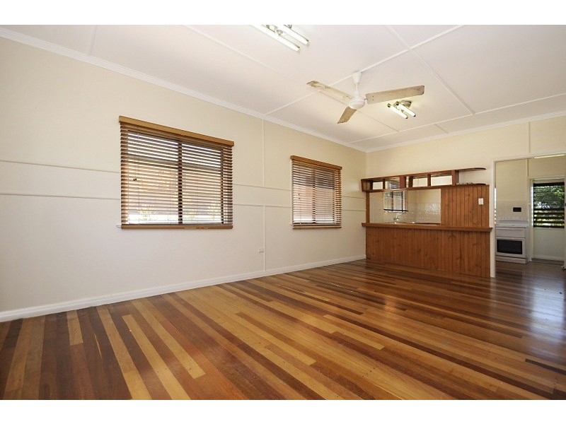 93 Robertson Street, Railway Estate QLD 4810