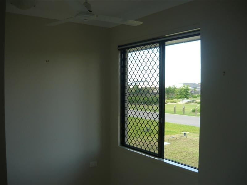 36 Scrubwren Circuit, Bohle Plains QLD 4817
