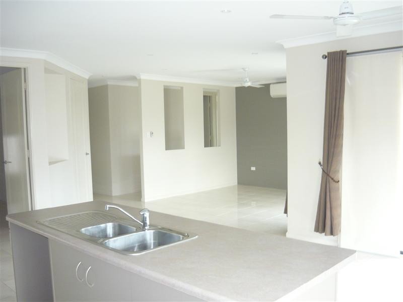 6 Pintail Court, Bohle Plains QLD 4817