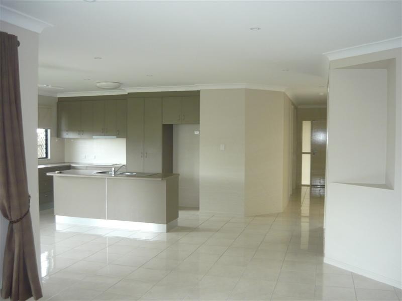 6 Pintail Court, Bohle Plains QLD 4817