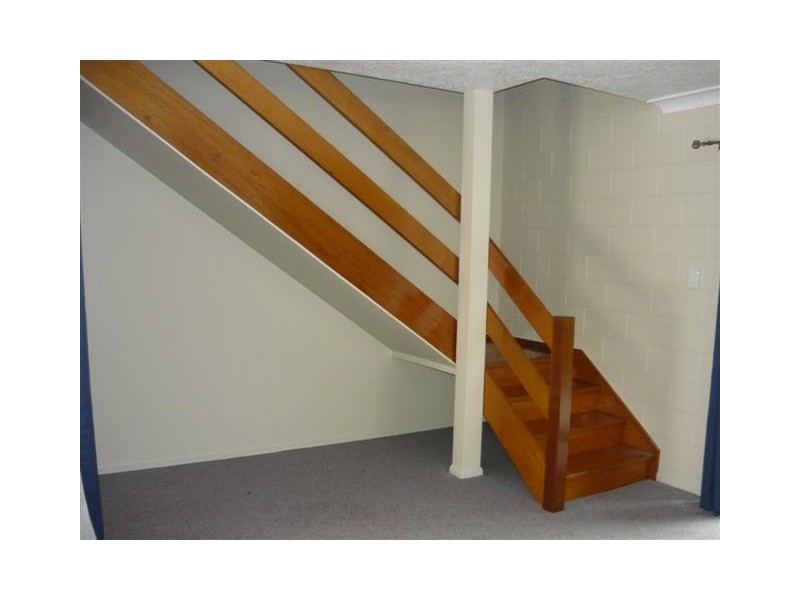 8/12 Old Common Road, Belgian Gardens QLD 4810