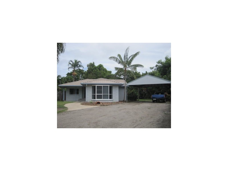 31 Mostyn Cr, Bushland Beach QLD 4818