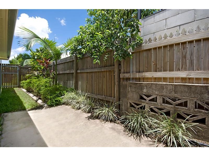 2/36 Wareham St, Aitkenvale QLD 4814