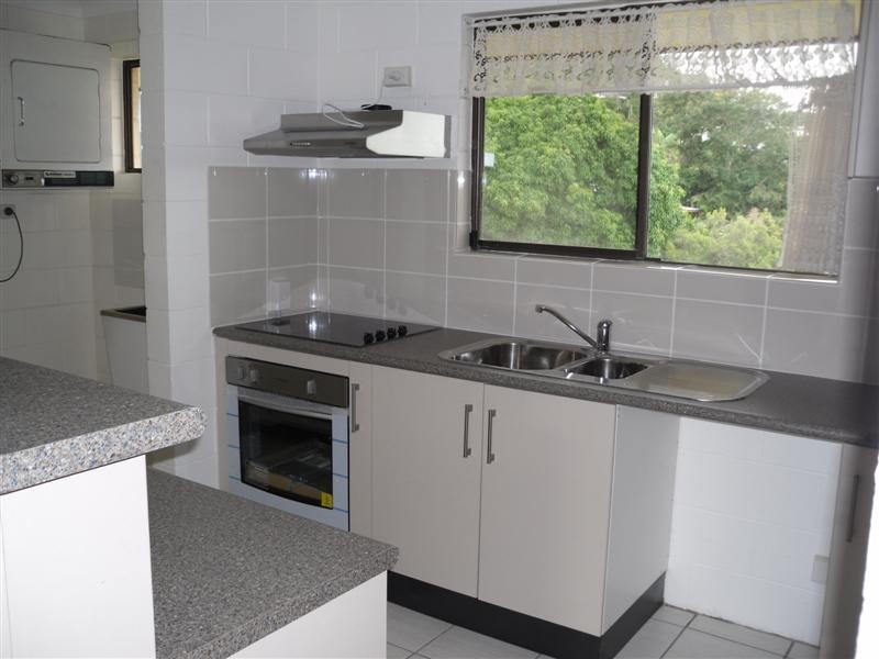 6/5 Alexandra Street, North Ward QLD 4810