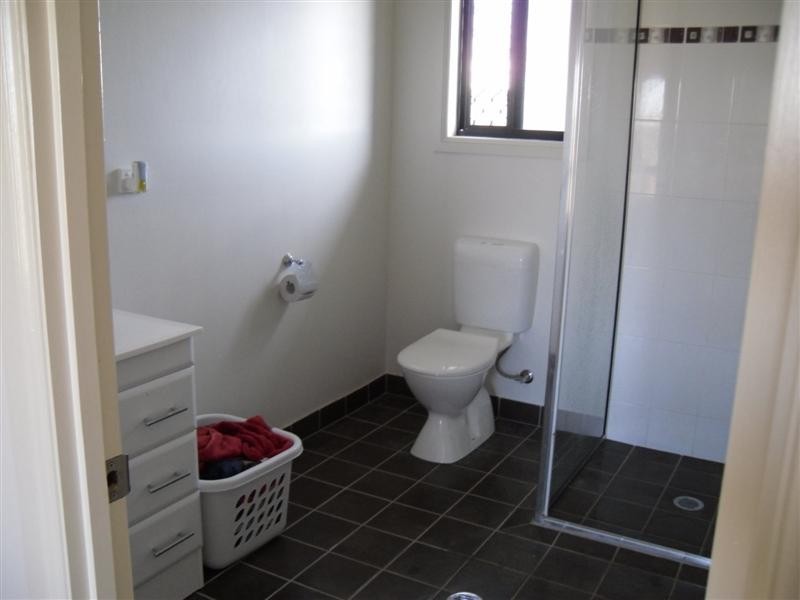 40 Armistice Street, Burdell QLD 4818