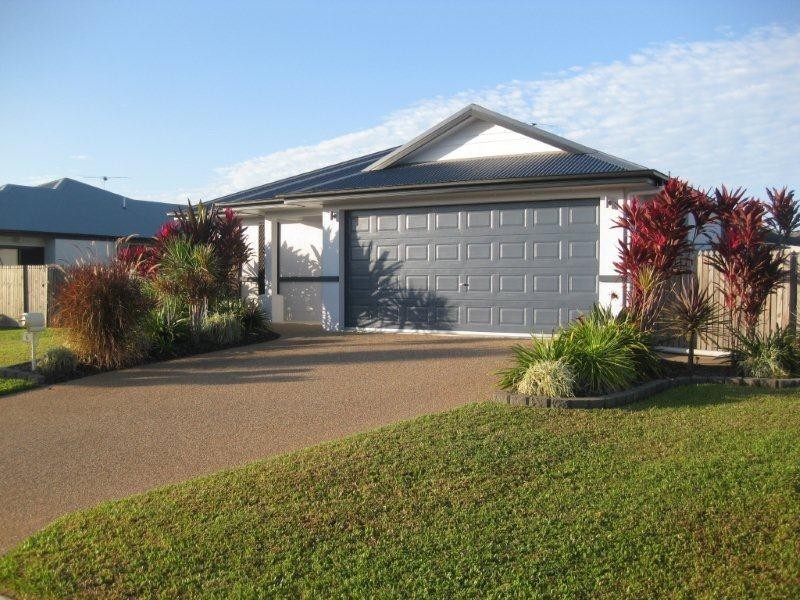 6 Kempton Chase, Burdell QLD 4818