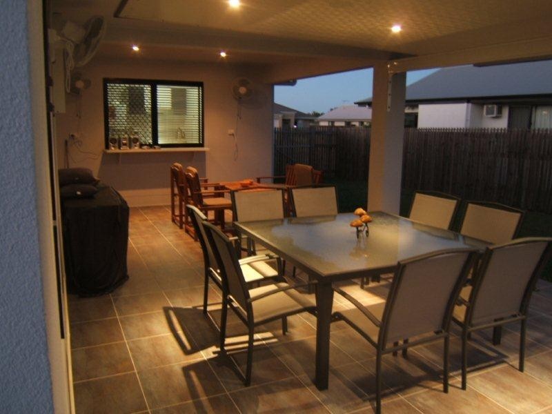 6 Kempton Chase, Burdell QLD 4818