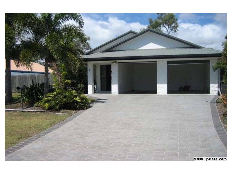 9 Pacific Avenue, Bushland Beach QLD 4818