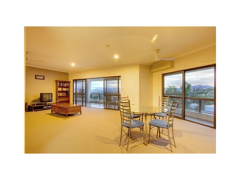 35/15 Hale Street, North Ward QLD 4810