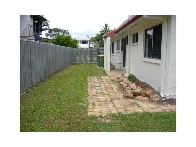 14 Durack Street, Douglas QLD 4814