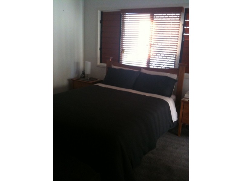 1 St Kilda Row, Douglas QLD 4814