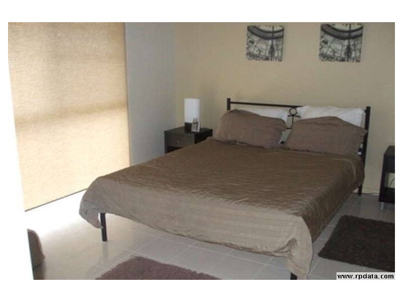 14/237  Riverside Bvd, Douglas QLD 4814