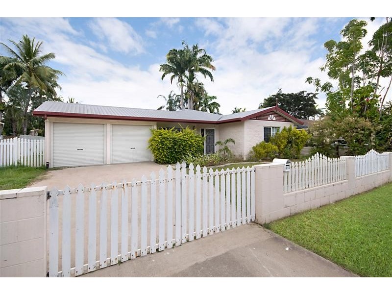 212 Upper Miles Ave, Kelso QLD 4815