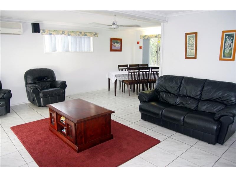 215 Thuringowa Drive, Kirwan QLD 4817