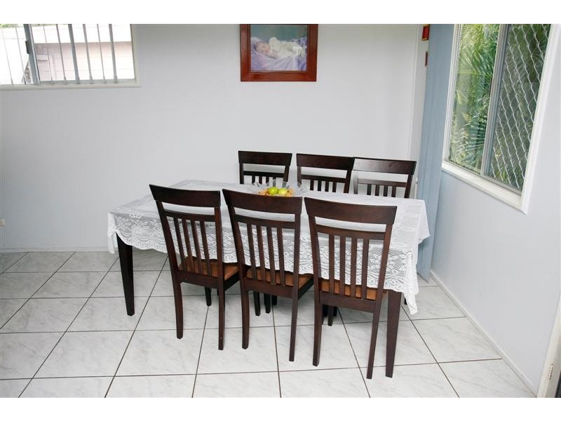 215 Thuringowa Drive, Kirwan QLD 4817