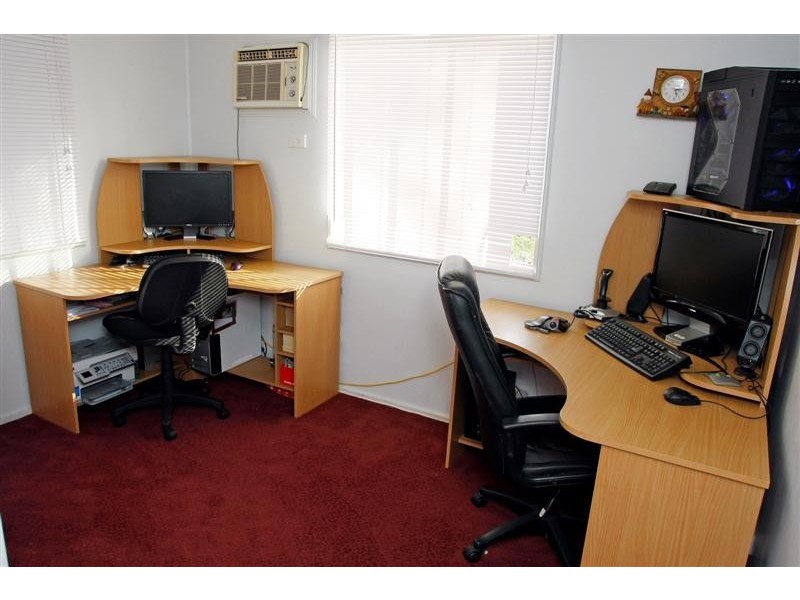 215 Thuringowa Drive, Kirwan QLD 4817