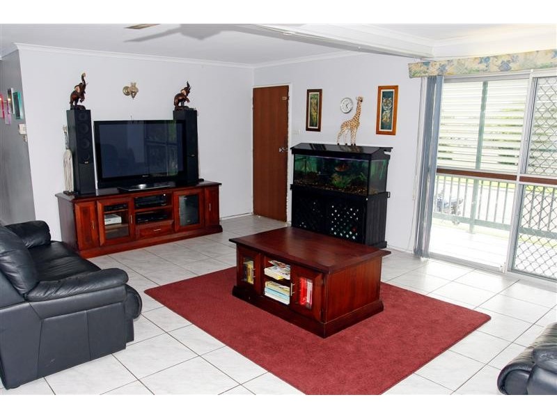 215 Thuringowa Drive, Kirwan QLD 4817