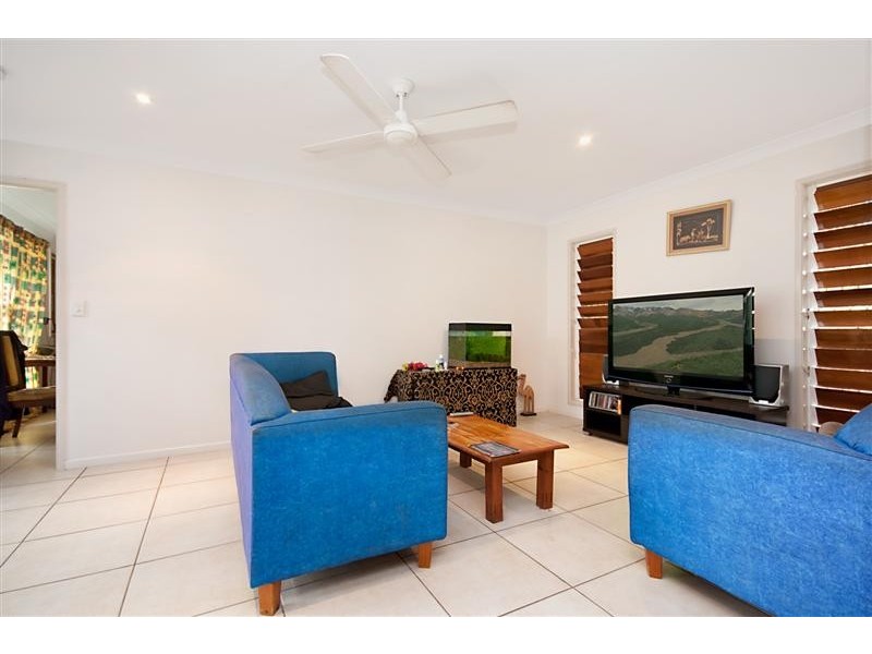 9 Duncan St, Kelso QLD 4815