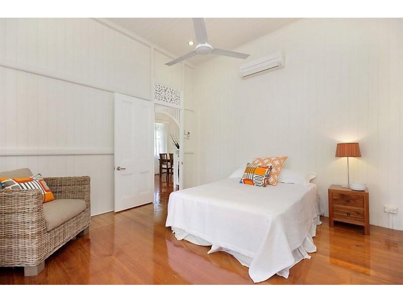 18 Soule Street, Hermit Park QLD 4812