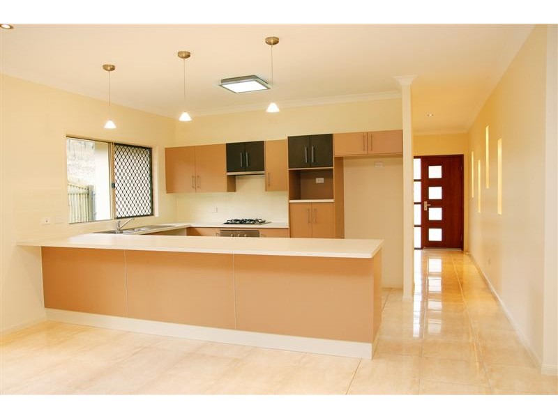 26 Strathburn Street, Mount Louisa QLD 4814