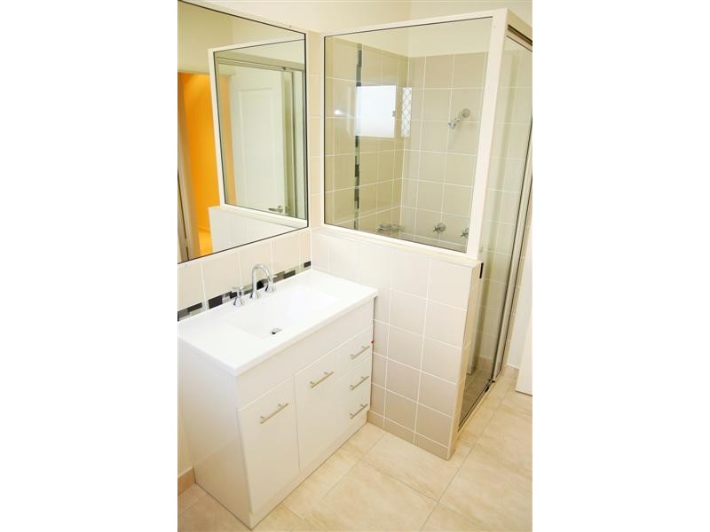 26 Strathburn Street, Mount Louisa QLD 4814