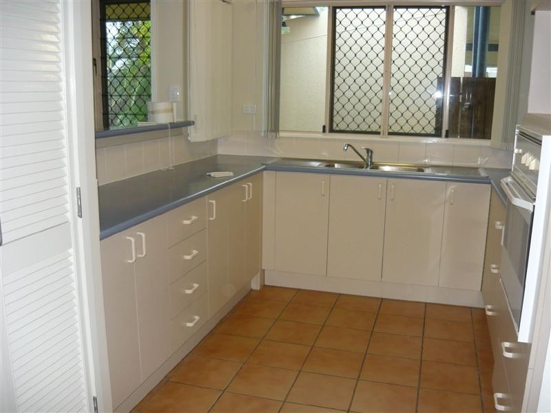 6 Glebe Place, Kirwan QLD 4817