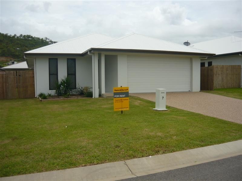 7 Tahlia Circuit, Mount Louisa QLD 4814
