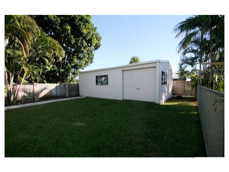 13 Verhoeven Drive, Douglas QLD 4814