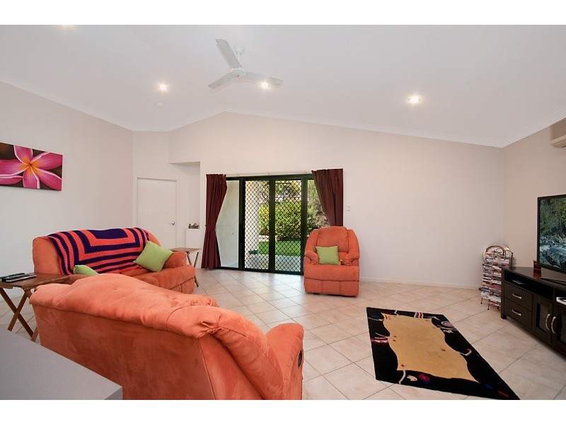 64 Estuary Parade, Douglas QLD 4814