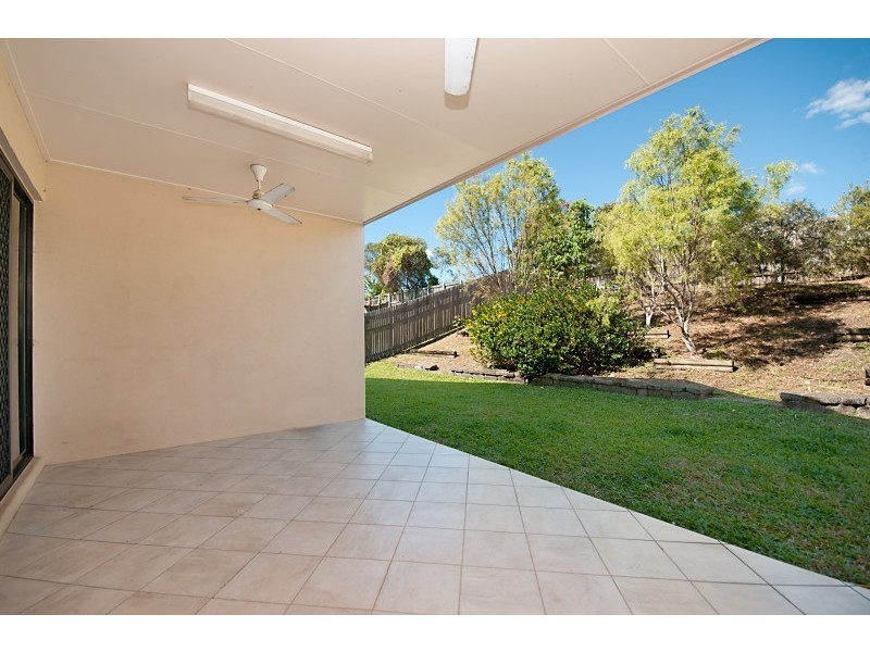 64 Estuary Parade, Douglas QLD 4814