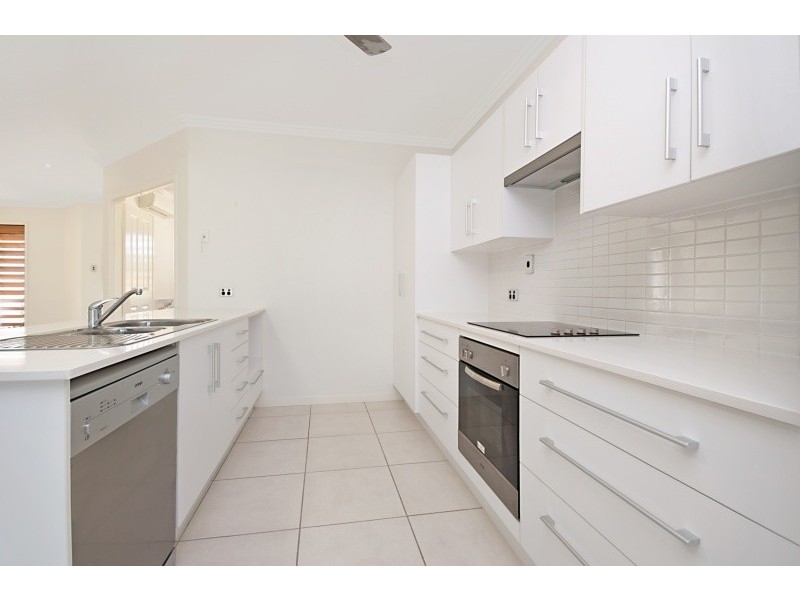 3 Admiralty Close, Idalia QLD 4811