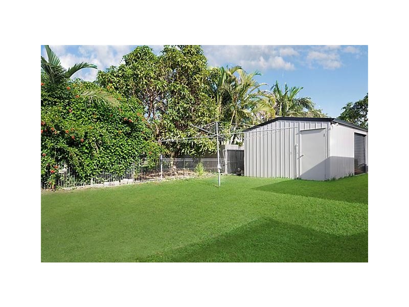 21 Gilli Crescent, Cranbrook QLD 4814