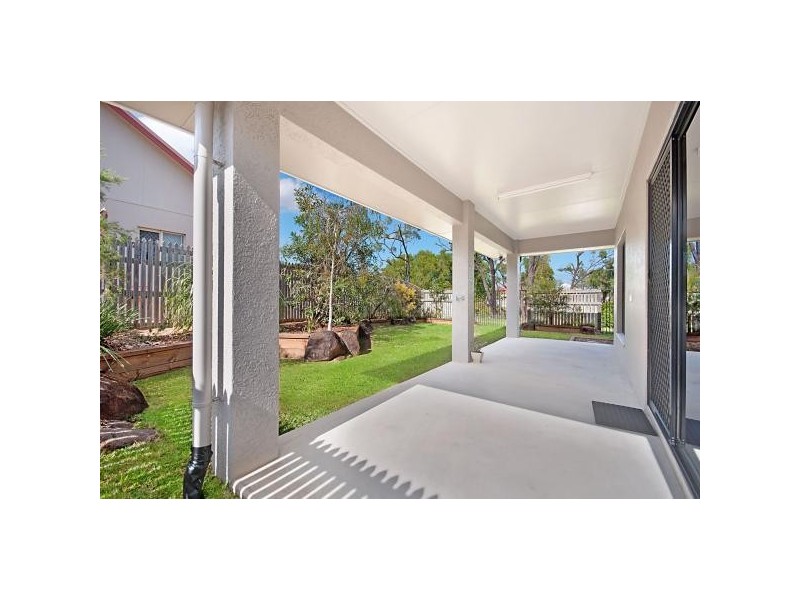 84 Estuary Parade, Douglas QLD 4814