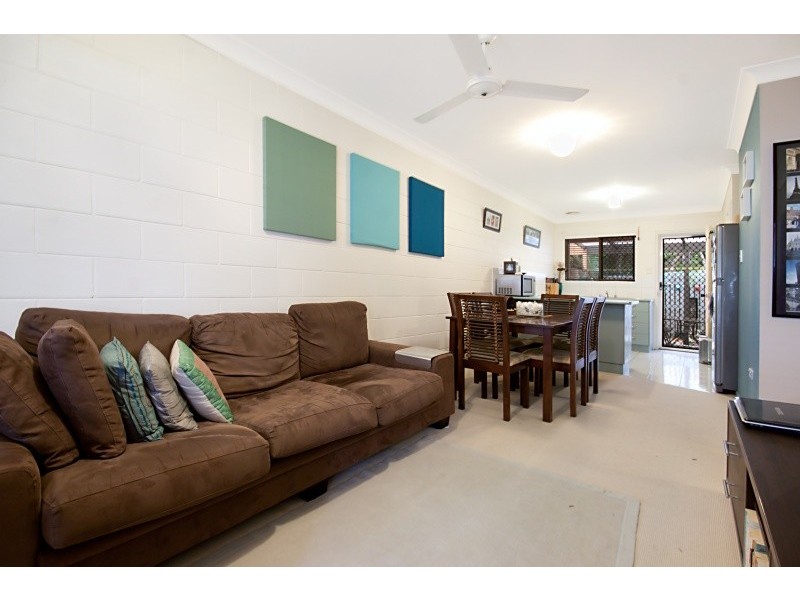 4/49 Ninth Avenue, Railway Estate QLD 4810