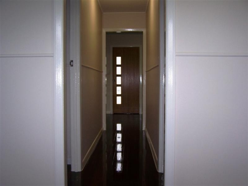 10 Lily Street, Hermit Park QLD 4812