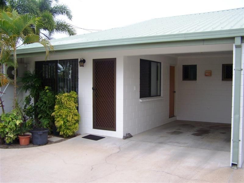 1/26 Meenan Street, Garbutt QLD 4814