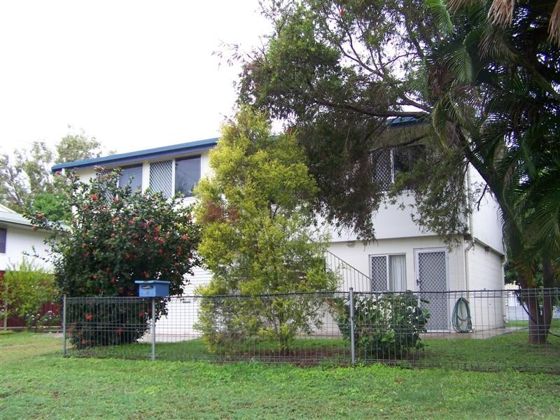 10 Bryant Street, Cranbrook QLD 4814