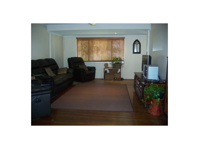 25 Marcel Street, Kirwan QLD 4817