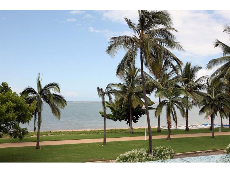 102/72-74 The Strand, North Ward QLD 4810